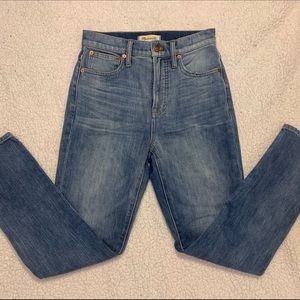 Madewell The Perfect Vintage Jean. Size 25. EUC.